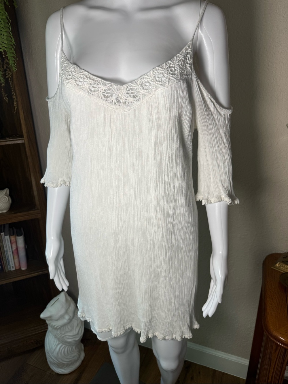 Anthropologie boho dress white Textured with slip